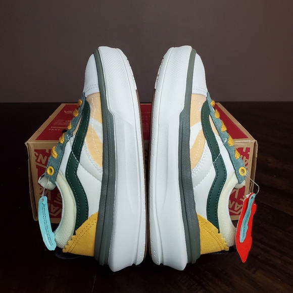 Vans Old Skool Overt Lux Platform Women Size 5.5, Men Size 4 - Picture 5 of 11